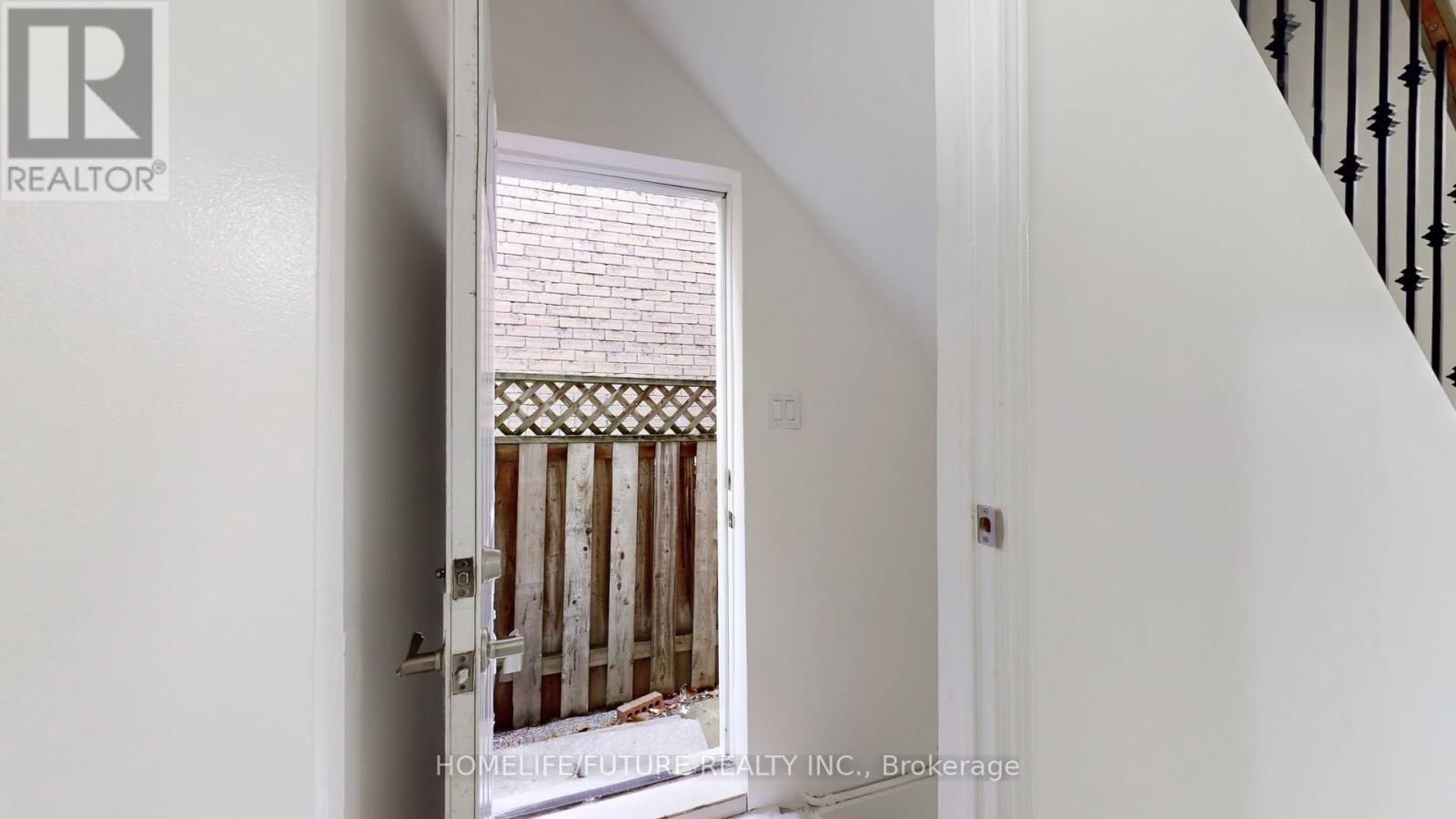 129 Northolt Crescent, Markham, Ontario  L3R 6N9 - Photo 43 - N12644508