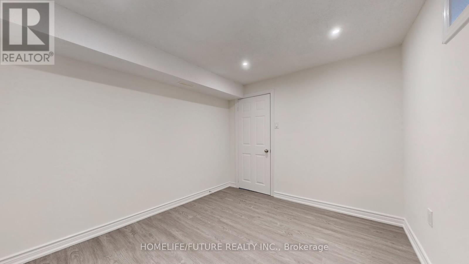 129 Northolt Crescent, Markham, Ontario  L3R 6N9 - Photo 39 - N12644508