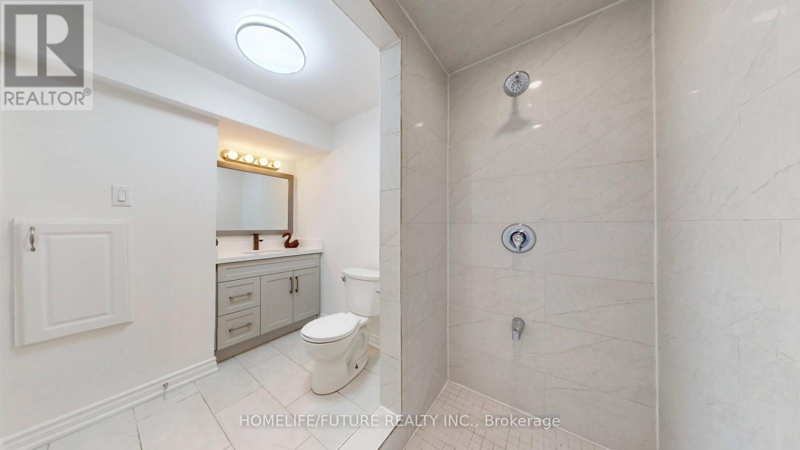 129 Northolt Crescent, Markham, Ontario  L3R 6N9 - Photo 42 - N12644508