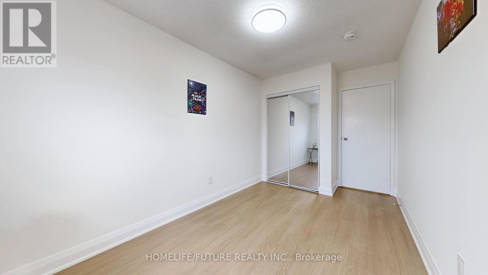 129 Northolt Crescent, Markham, Ontario  L3R 6N9 - Photo 27 - N12644508