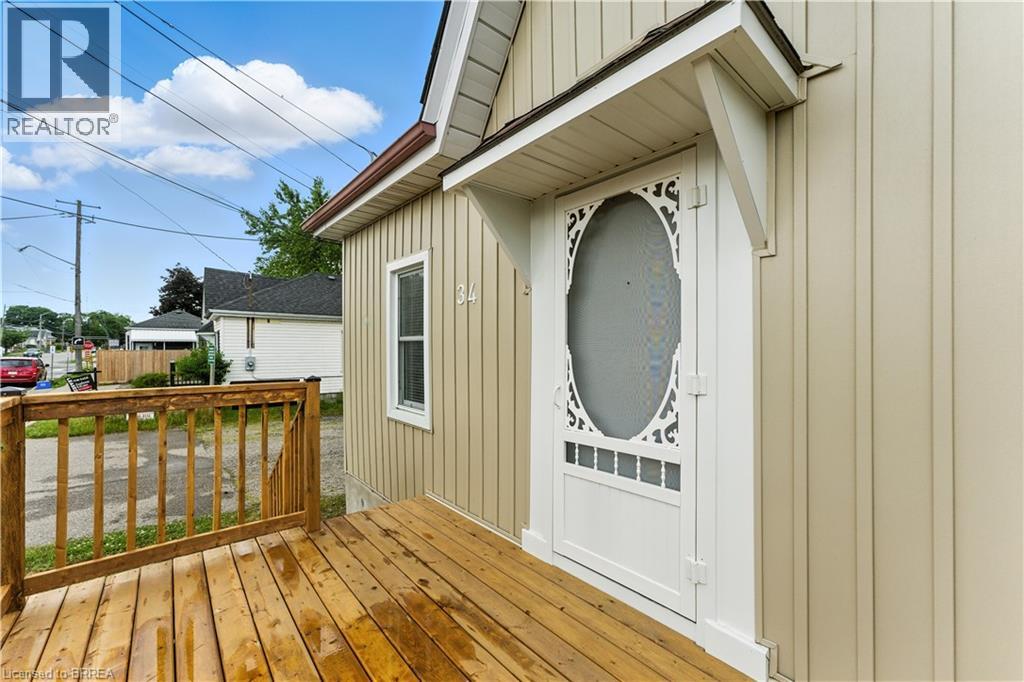 34 North Park Street, Brantford, Ontario  N3R 4J6 - Photo 3 - 40752933
