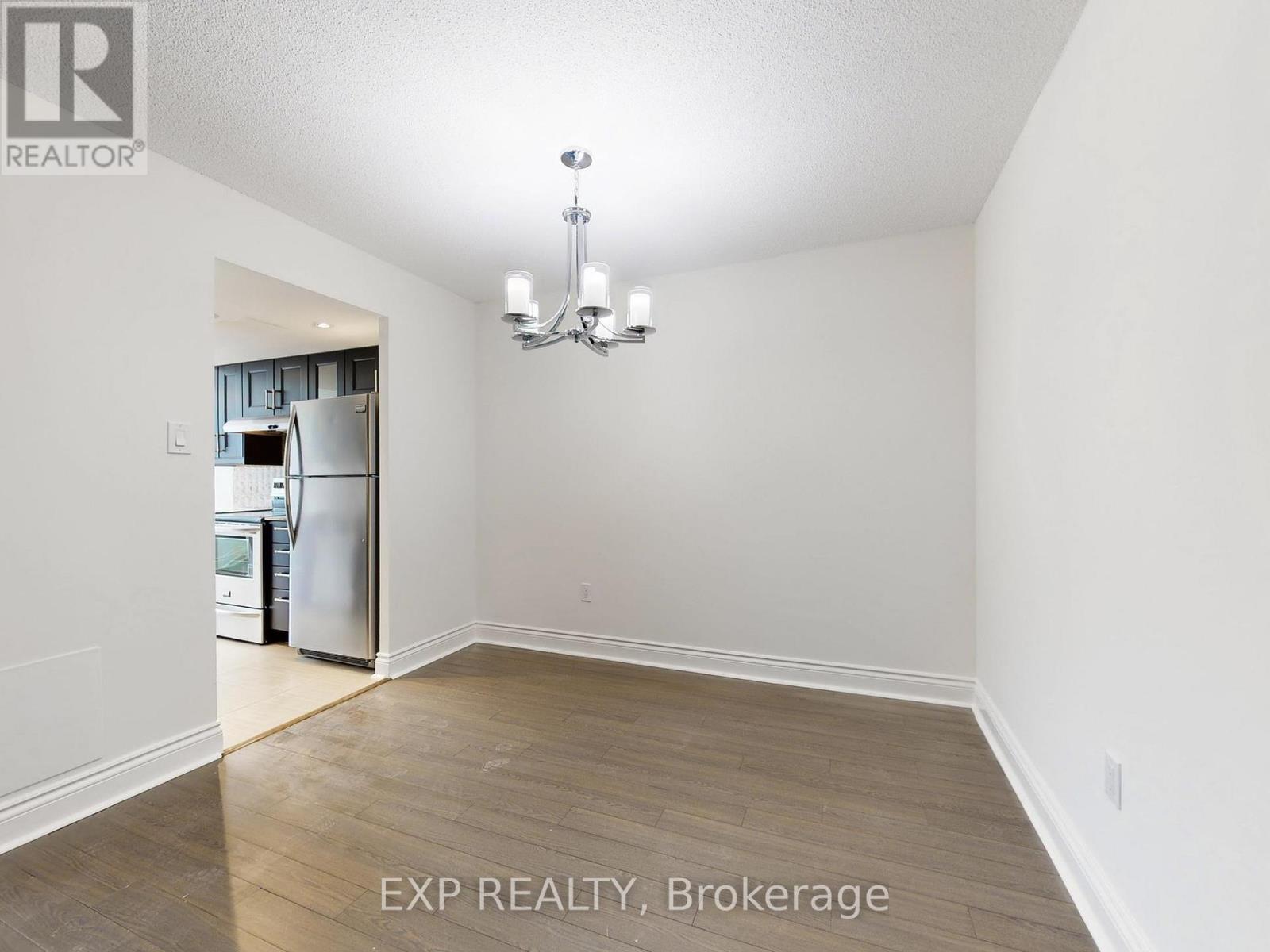 209 - 7420 Bathurst Street, Vaughan, Ontario  L4J 6X4 - Photo 11 - N12650894