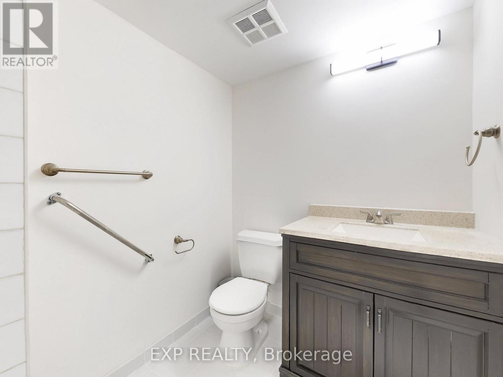 209 - 7420 Bathurst Street, Vaughan, Ontario  L4J 6X4 - Photo 21 - N12650894