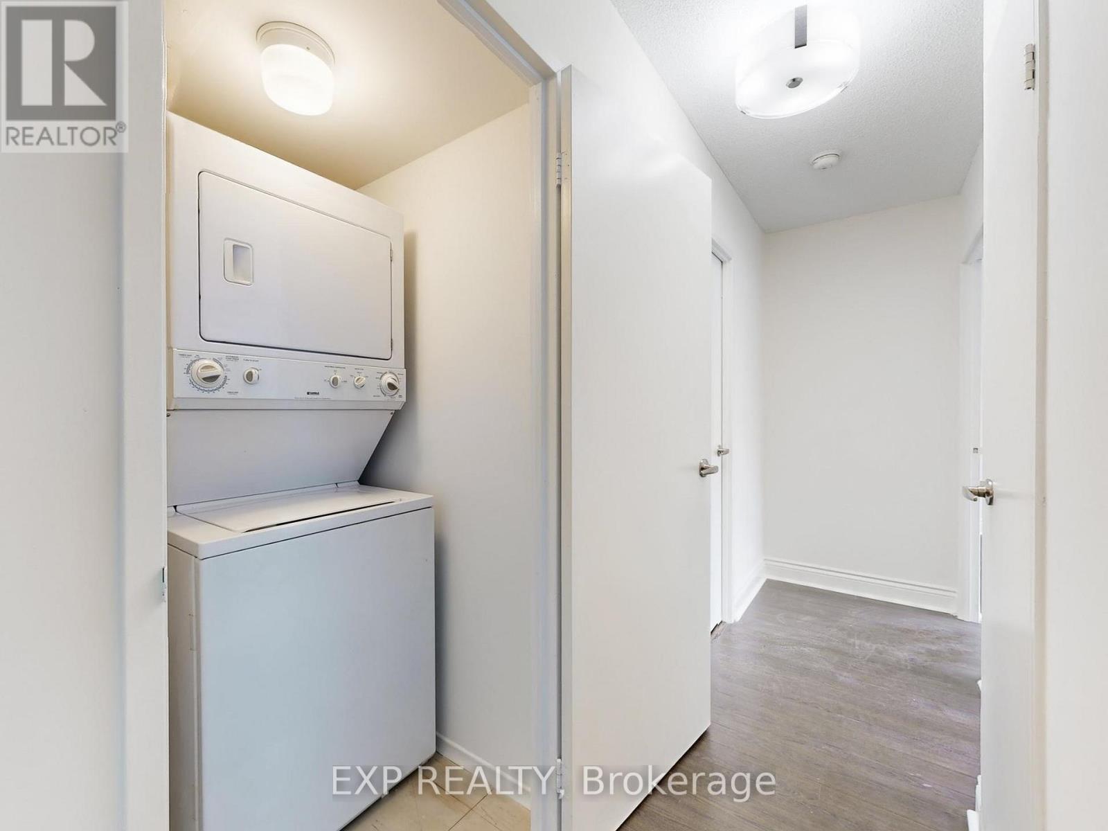 209 - 7420 Bathurst Street, Vaughan, Ontario  L4J 6X4 - Photo 17 - N12650894