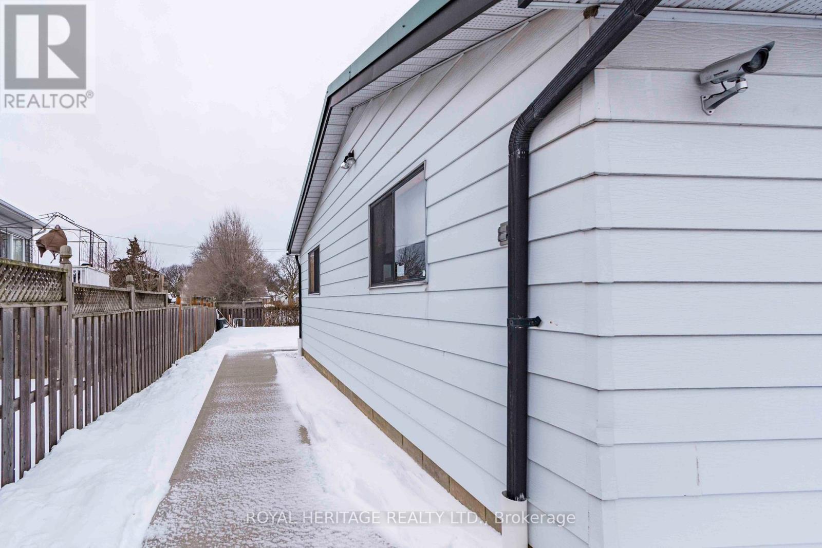 6 Kerr Crescent, Quinte West, Ontario  K8V 2W3 - Photo 23 - X12653300