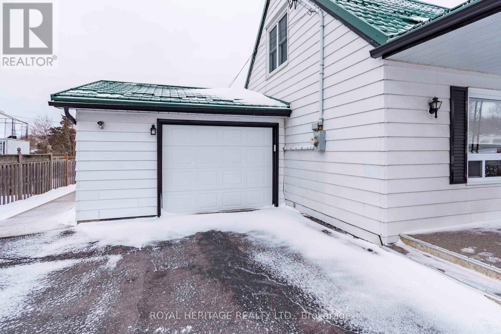 6 Kerr Crescent, Quinte West, Ontario  K8V 2W3 - Photo 3 - X12653300