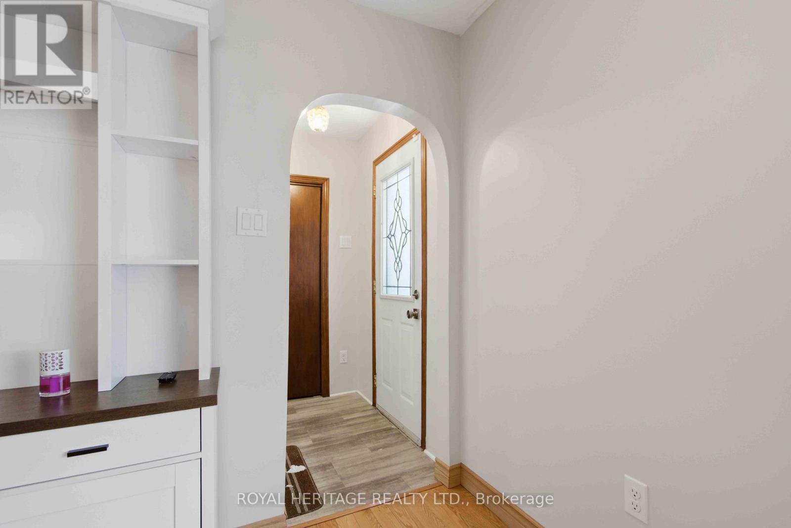 6 Kerr Crescent, Quinte West, Ontario  K8V 2W3 - Photo 4 - X12653300