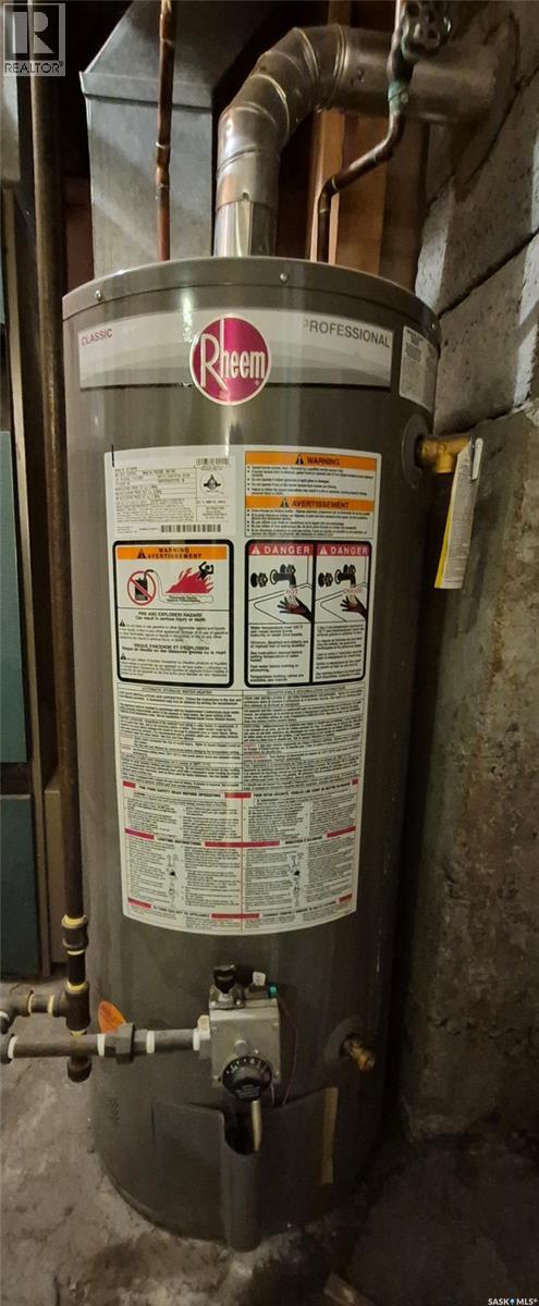 505 Centre Street, Shaunavon, Saskatchewan  S0N 2M0 - Photo 23 - SK024850