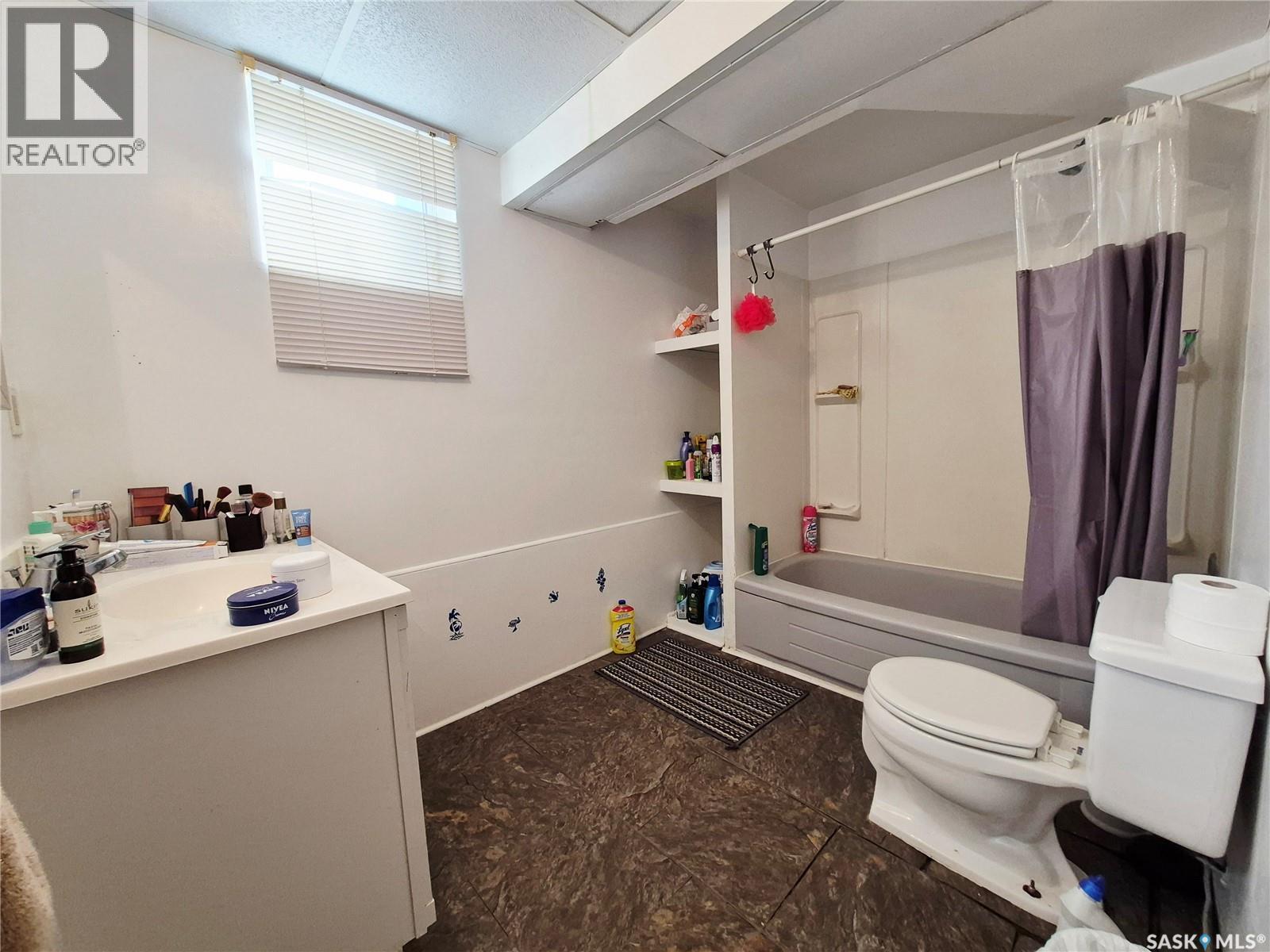 505 Centre Street, Shaunavon, Saskatchewan  S0N 2M0 - Photo 20 - SK024850