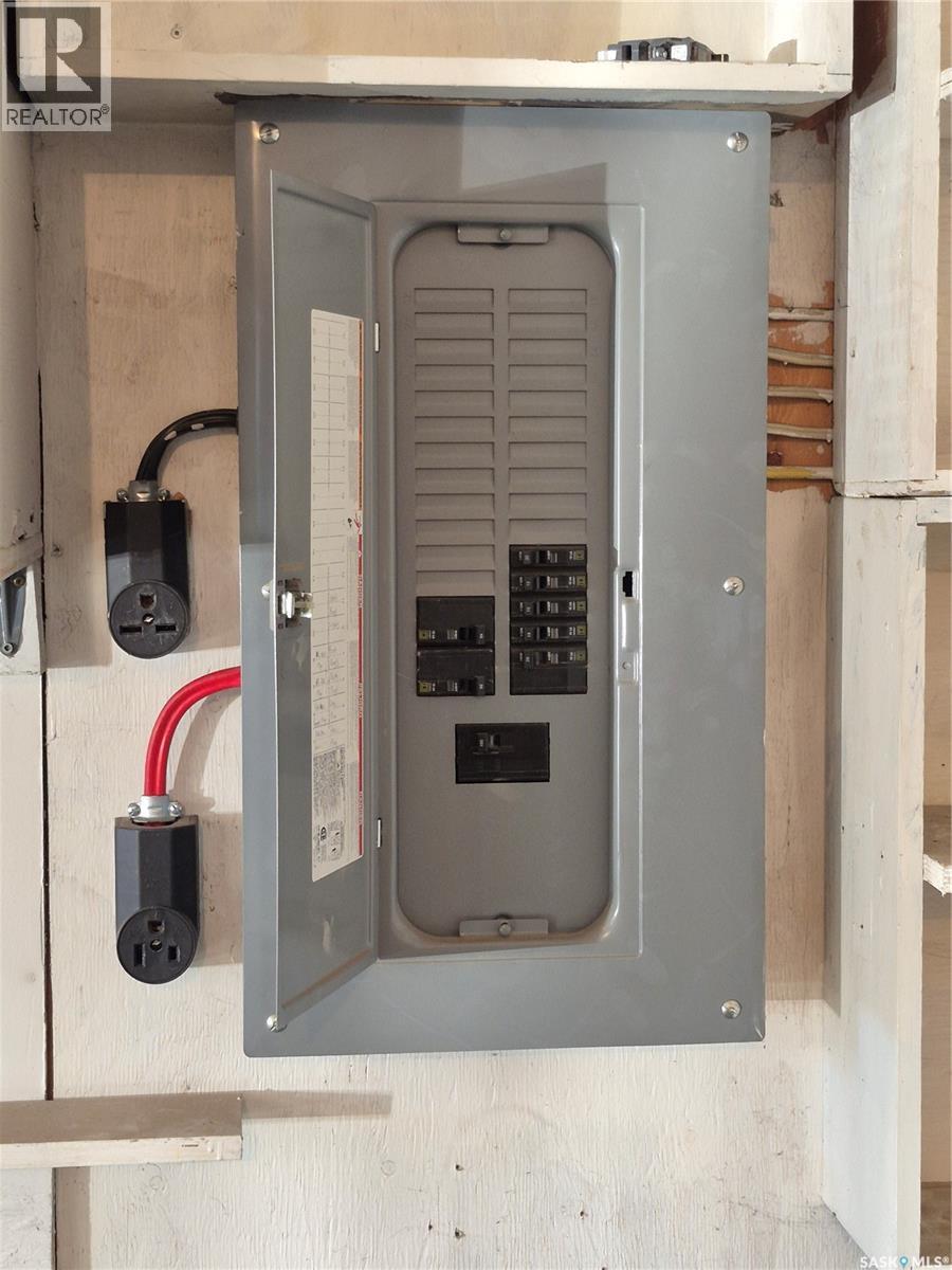 505 Centre Street, Shaunavon, Saskatchewan  S0N 2M0 - Photo 26 - SK024850