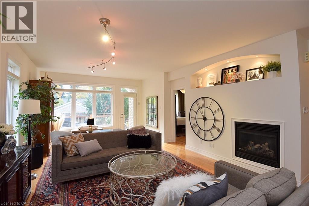 35 Riding Park Place, Dundas, Ontario  L9H 0B1 - Photo 20 - 40780948