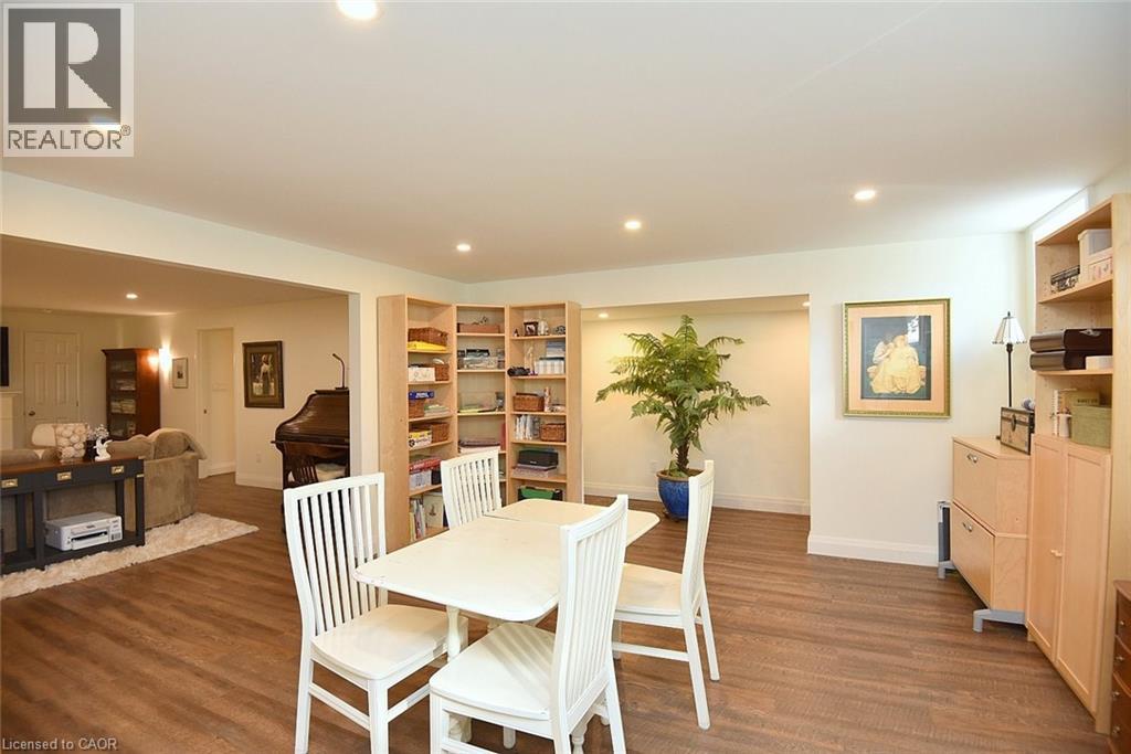 35 Riding Park Place, Dundas, Ontario  L9H 0B1 - Photo 33 - 40780948