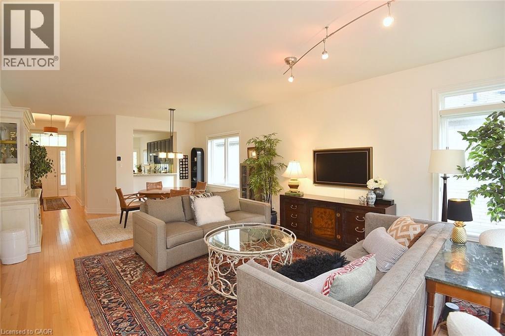 35 Riding Park Place, Dundas, Ontario  L9H 0B1 - Photo 17 - 40780948