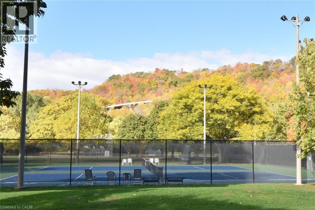 35 Riding Park Place, Dundas, Ontario  L9H 0B1 - Photo 48 - 40780948