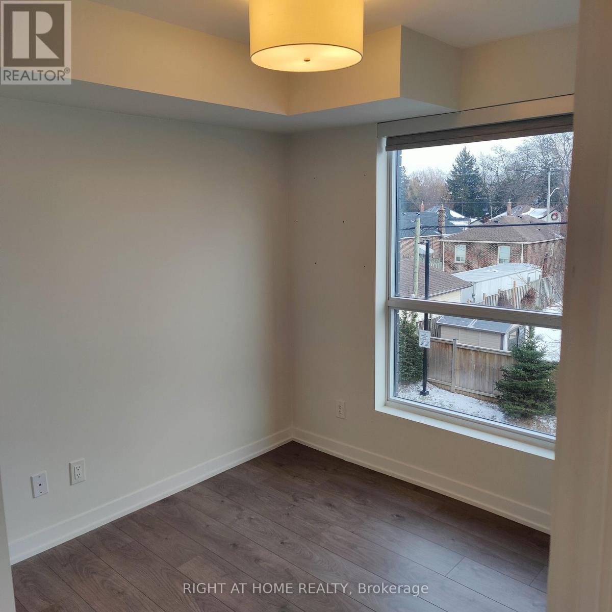 207 - 1401 O'connor Drive, Toronto, Ontario  M4B 2V5 - Photo 14 - E12651306