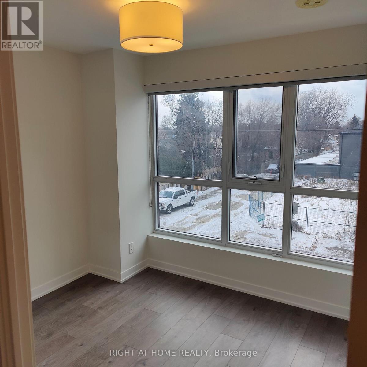 207 - 1401 O'connor Drive, Toronto, Ontario  M4B 2V5 - Photo 15 - E12651306