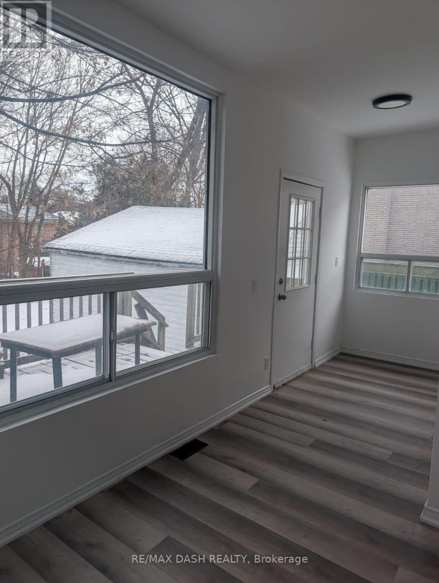 547 Glencairn Avenue, Toronto, Ontario  M6B 1Z3 - Photo 2 - C12653272