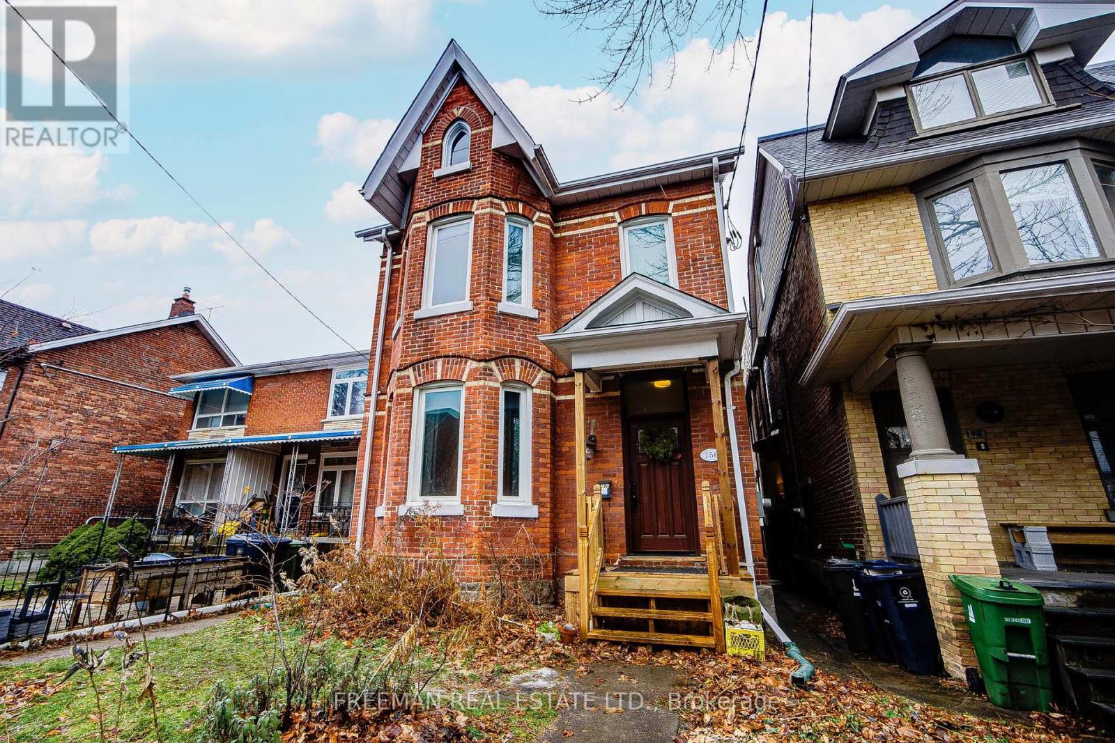 MAIN FL - 756 ECULID AVENUE, Toronto, Ontario