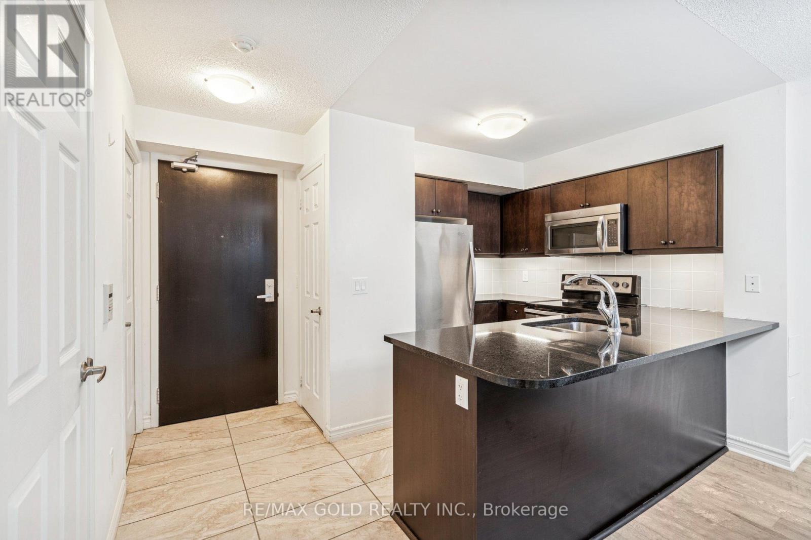 1819 - 25 Lower Simcoe Street, Toronto, Ontario  M5J 3A1 - Photo 15 - C12653310