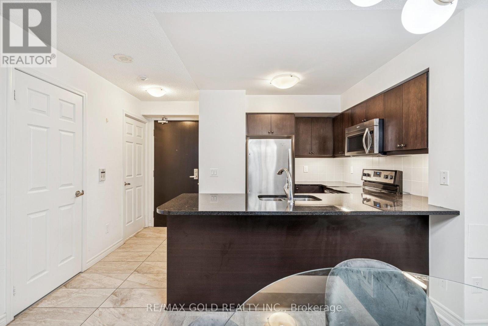 1819 - 25 Lower Simcoe Street, Toronto, Ontario  M5J 3A1 - Photo 16 - C12653310