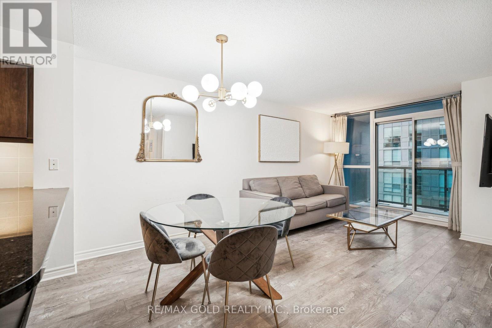 1819 - 25 Lower Simcoe Street, Toronto, Ontario  M5J 3A1 - Photo 4 - C12653310