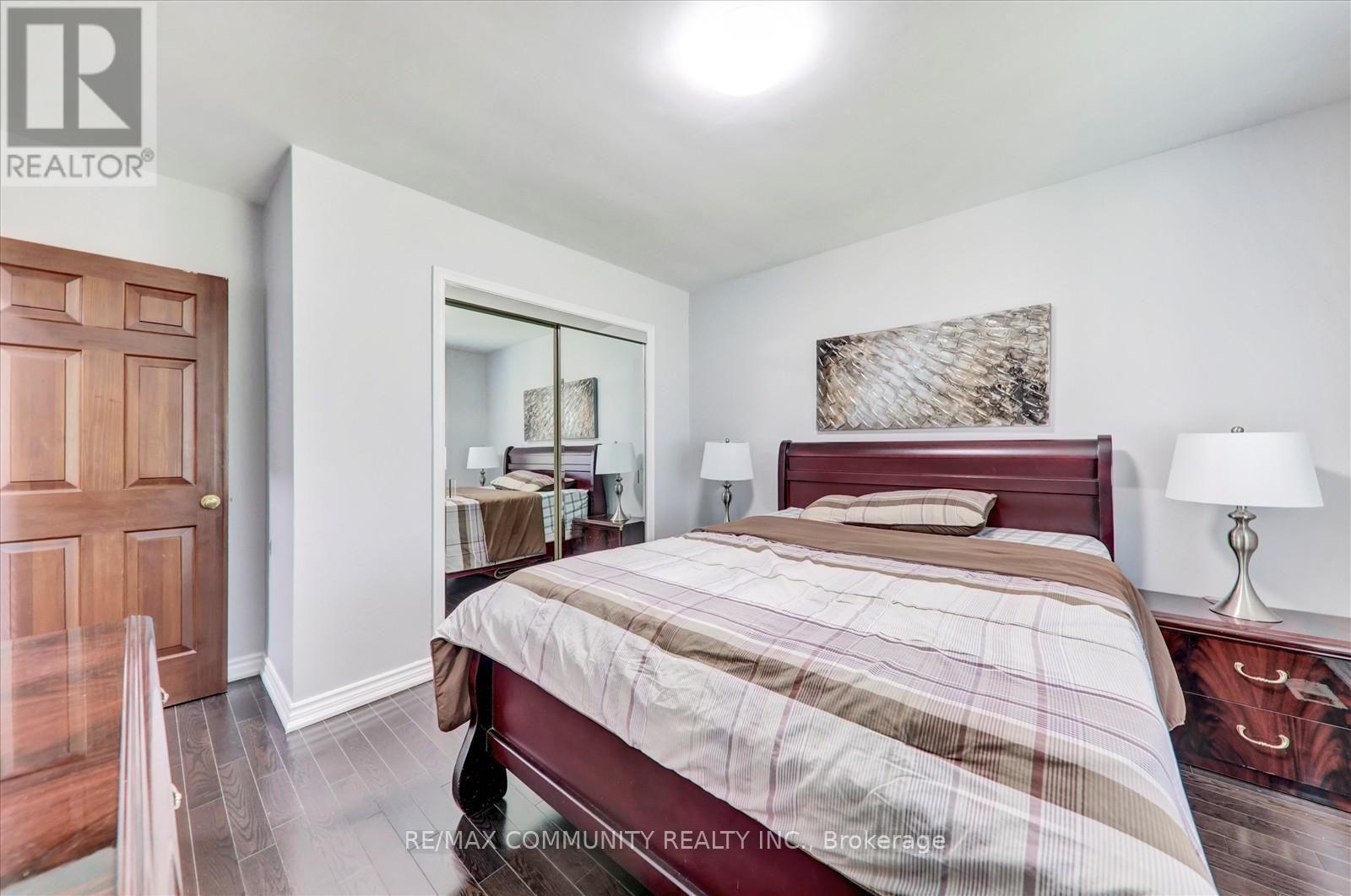 6 Barlow Road W, Toronto, Ontario  M1G 2B4 - Photo 13 - E12653320
