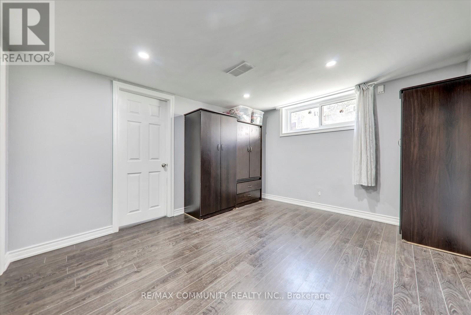 6 Barlow Road W, Toronto, Ontario  M1G 2B4 - Photo 27 - E12653320