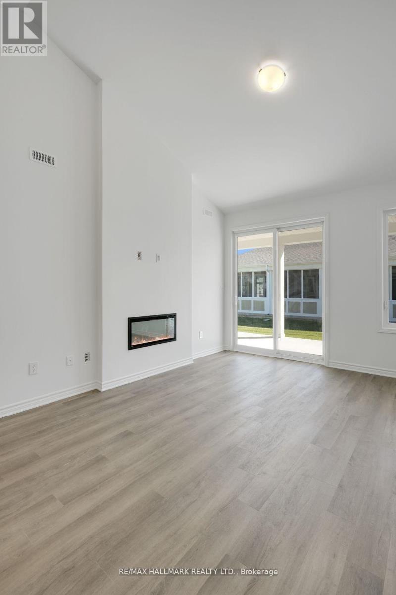 701 Sargeant Place, Innisfil, Ontario  L9S 0T2 - Photo 16 - N12653290