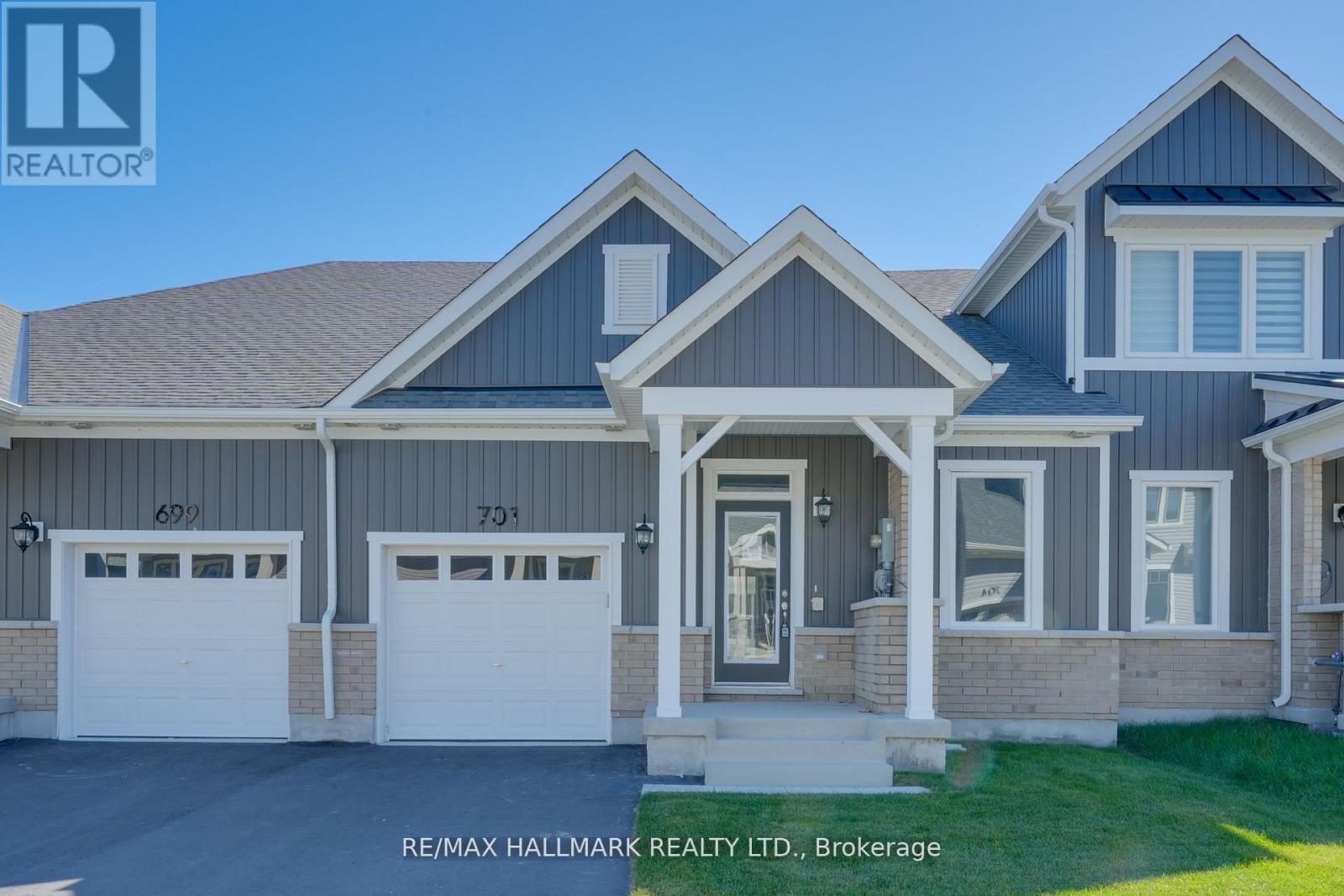 701 Sargeant Place, Innisfil, Ontario  L9S 0T2 - Photo 2 - N12653290