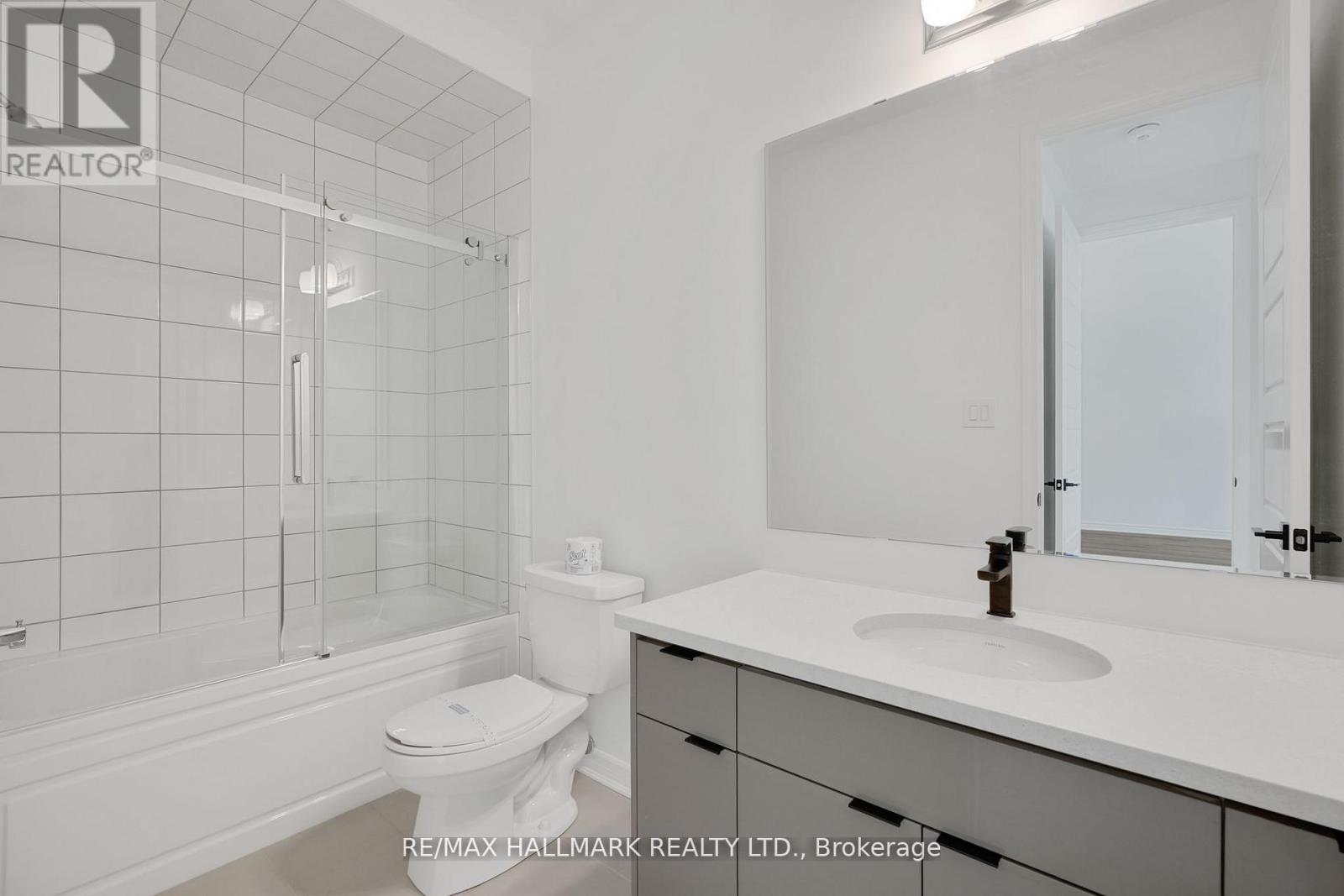 701 Sargeant Place, Innisfil, Ontario  L9S 0T2 - Photo 25 - N12653290