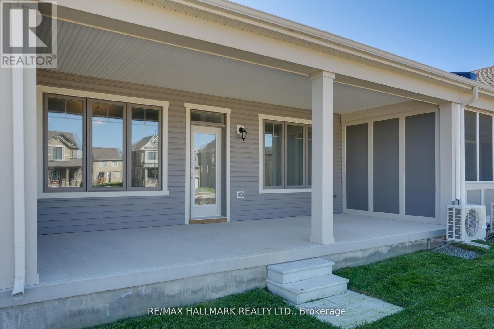 700 Sargeant Place, Innisfil, Ontario  L9S 0R9 - Photo 17 - N12653296