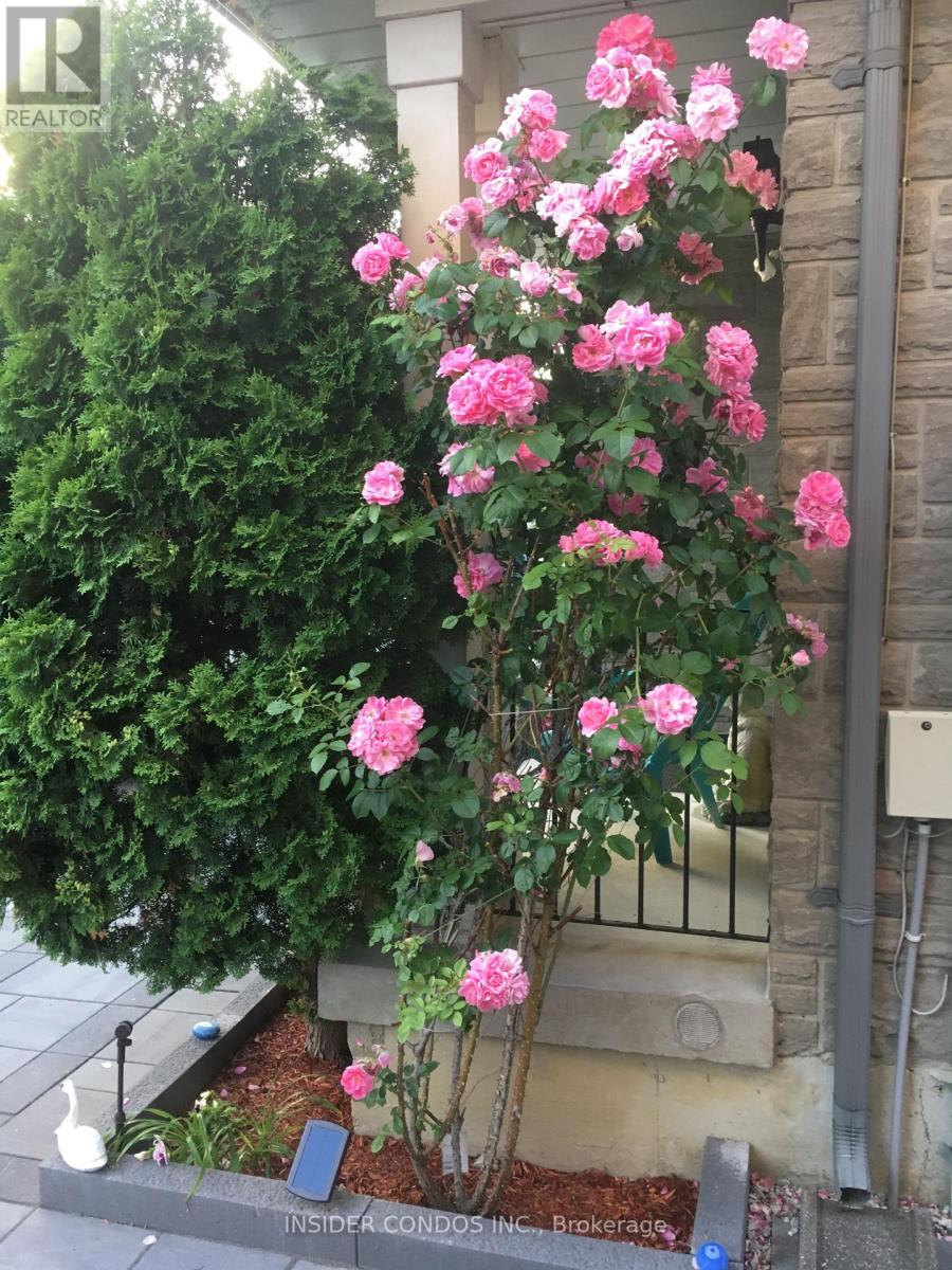 126 Pinedale Gate, Vaughan, Ontario  L4L 8X3 - Photo 24 - N12653312