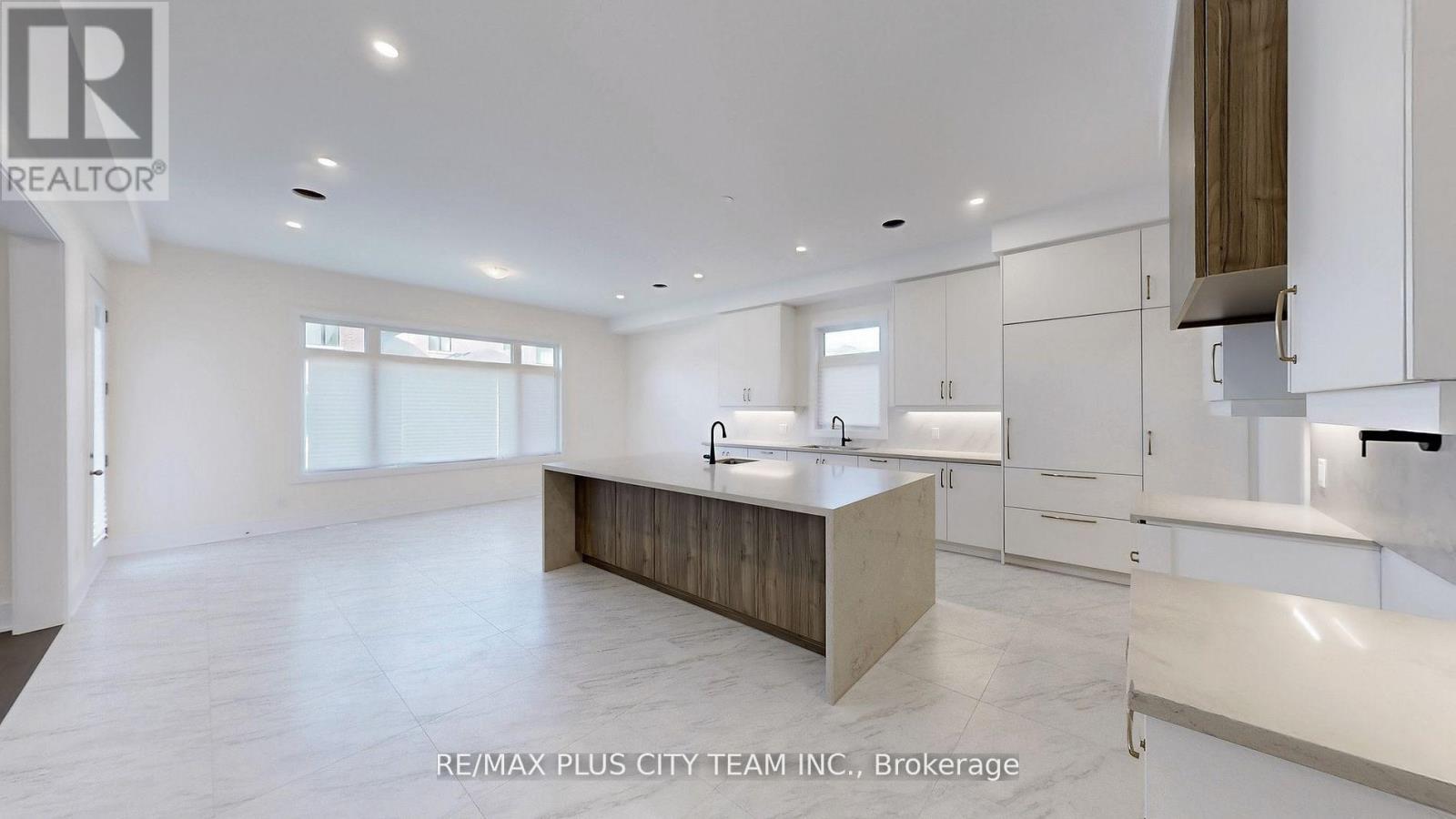 8 Saxby Farm Avenue, King, Ontario  L7B 0T1 - Photo 11 - N12653318