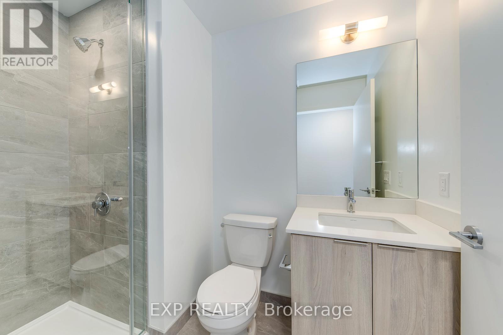 1710 - 395 Square One Drive, Mississauga, Ontario  L5B 0P6 - Photo 19 - W12653286