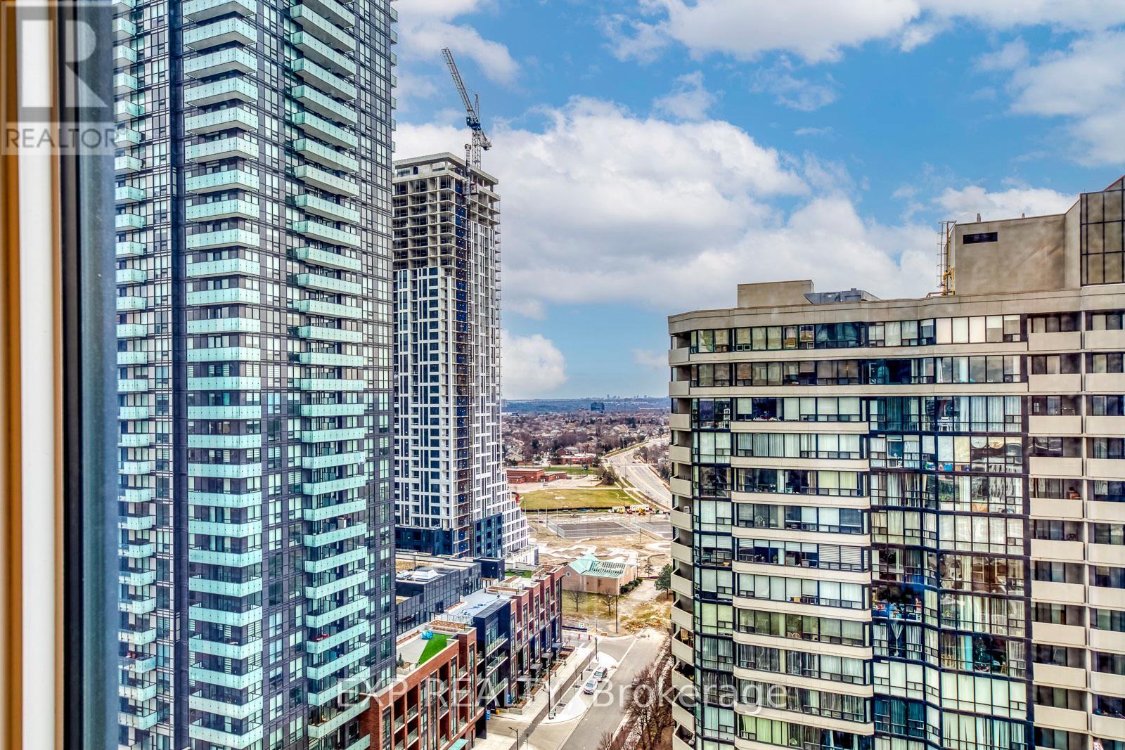 1710 - 395 Square One Drive, Mississauga, Ontario  L5B 0P6 - Photo 23 - W12653286