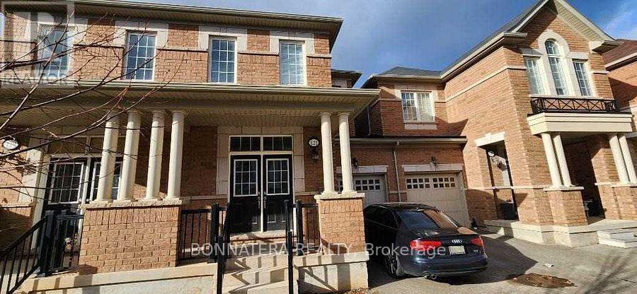 121 HUGUENOT ROAD, Oakville, Ontario