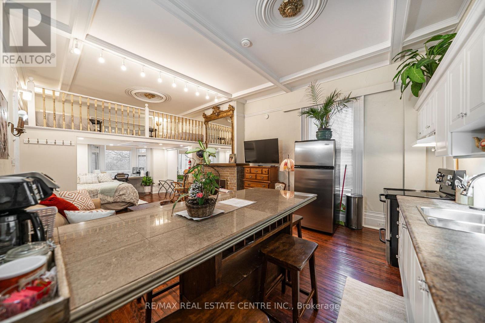 A - 68 Scott Street, Brampton, Ontario  L6V 1S3 - Photo 12 - W12653316