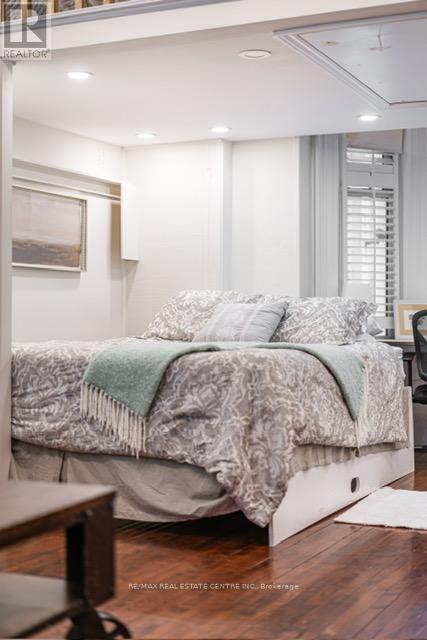 A - 68 Scott Street, Brampton, Ontario  L6V 1S3 - Photo 17 - W12653316