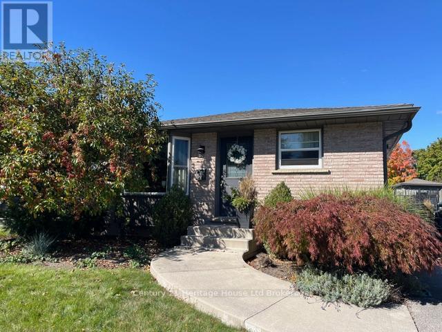 55 Denrich Avenue, Tillsonburg, Ontario  N4G 4X6 - Photo 1 - X12653334