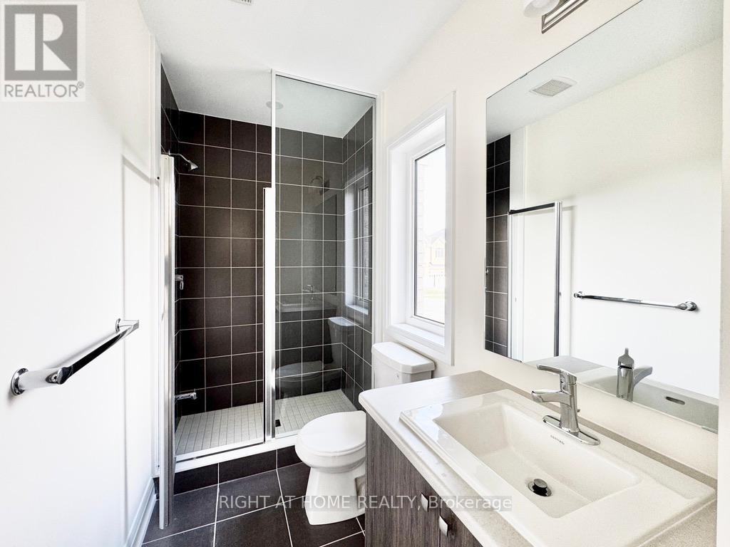 Upper - 70 Bearberry Road, Springwater, Ontario  L9X 2E1 - Photo 17 - S12470646