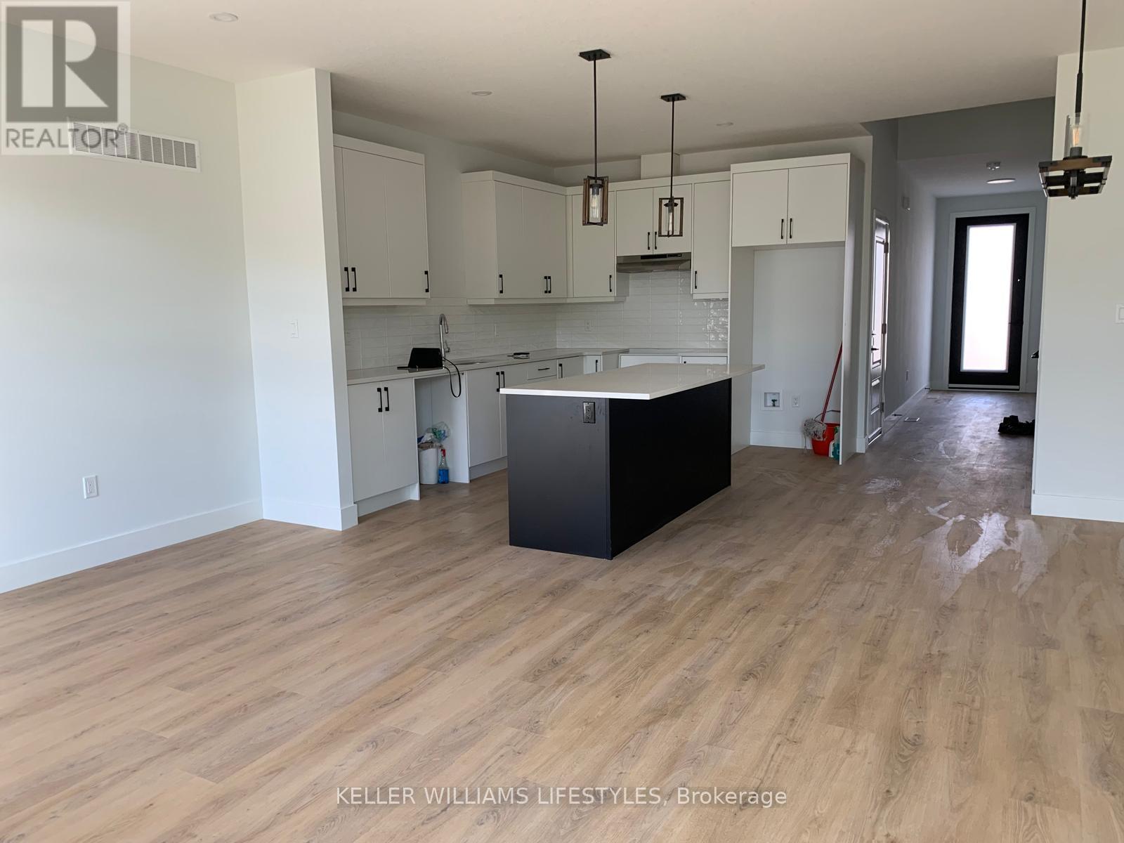 29 - 1870 Aldersbrook Gate, London North, Ontario  N6G 3R4 - Photo 4 - X12653350