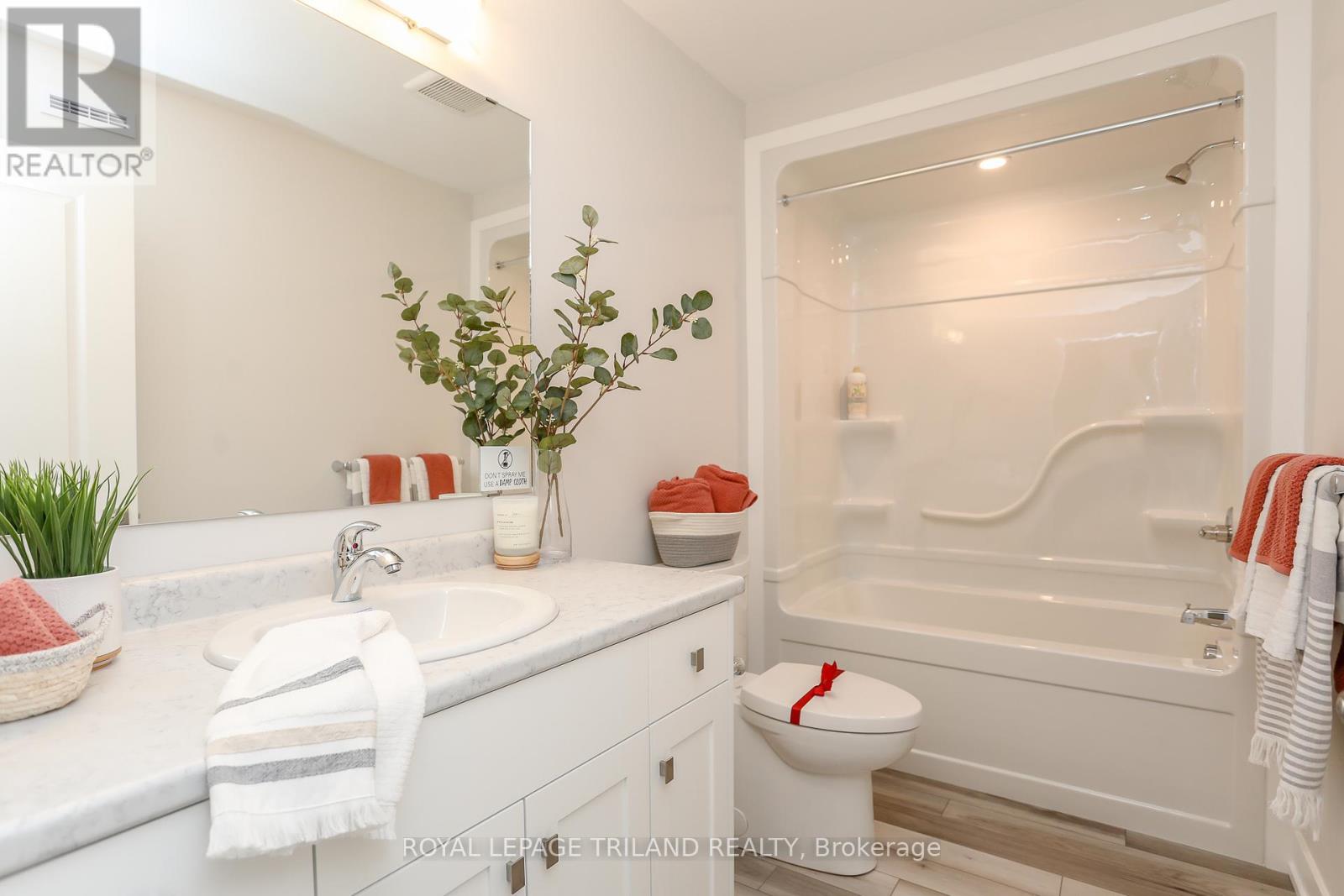 24 Harrow Lane, St. Thomas, Ontario  N5R 0P3 - Photo 27 - X12653352