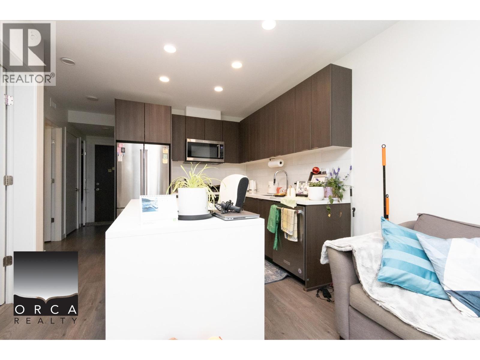 2203 530 Whiting Way, Coquitlam, British Columbia  V3J 0J4 - Photo 4 - R3075150