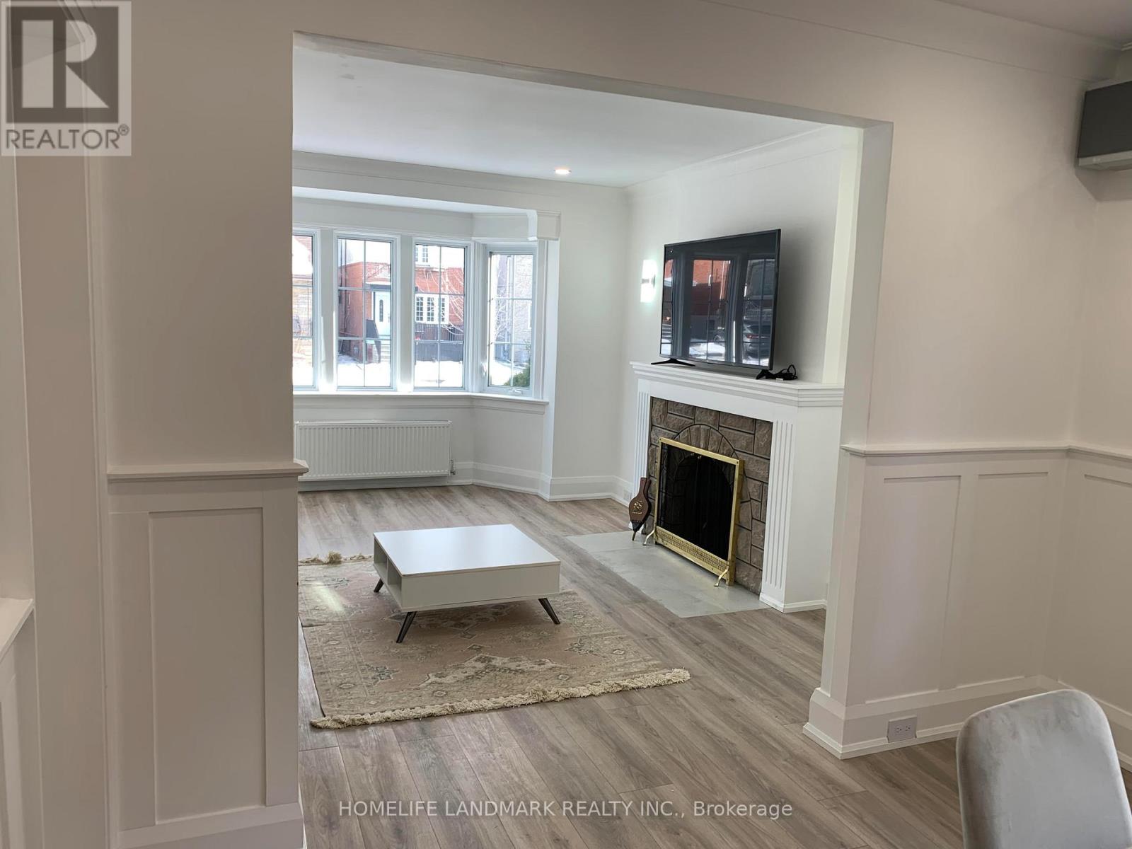 226 Donlands Avenue, Toronto, Ontario  M4J 3R2 - Photo 7 - E12652868