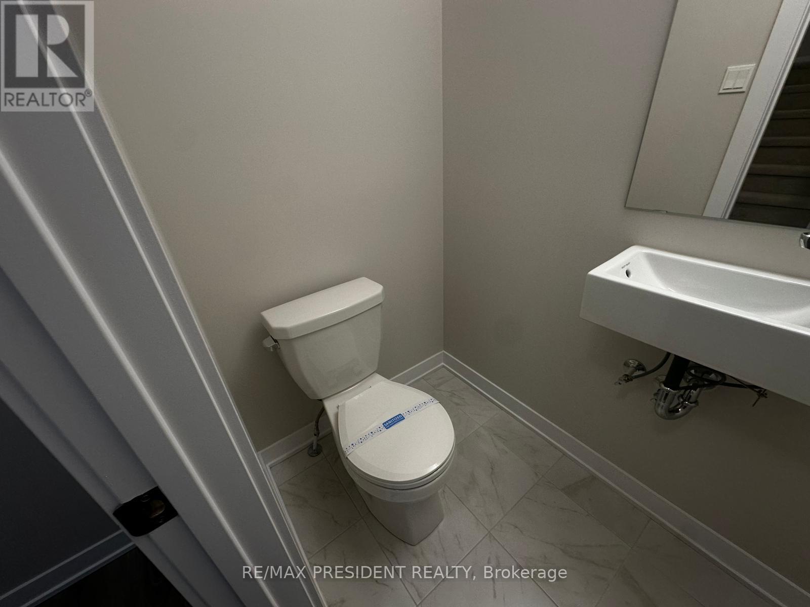 78 Ryan Reynolds Way S, Ottawa, Ontario  K4A 5T4 - Photo 17 - X12453208