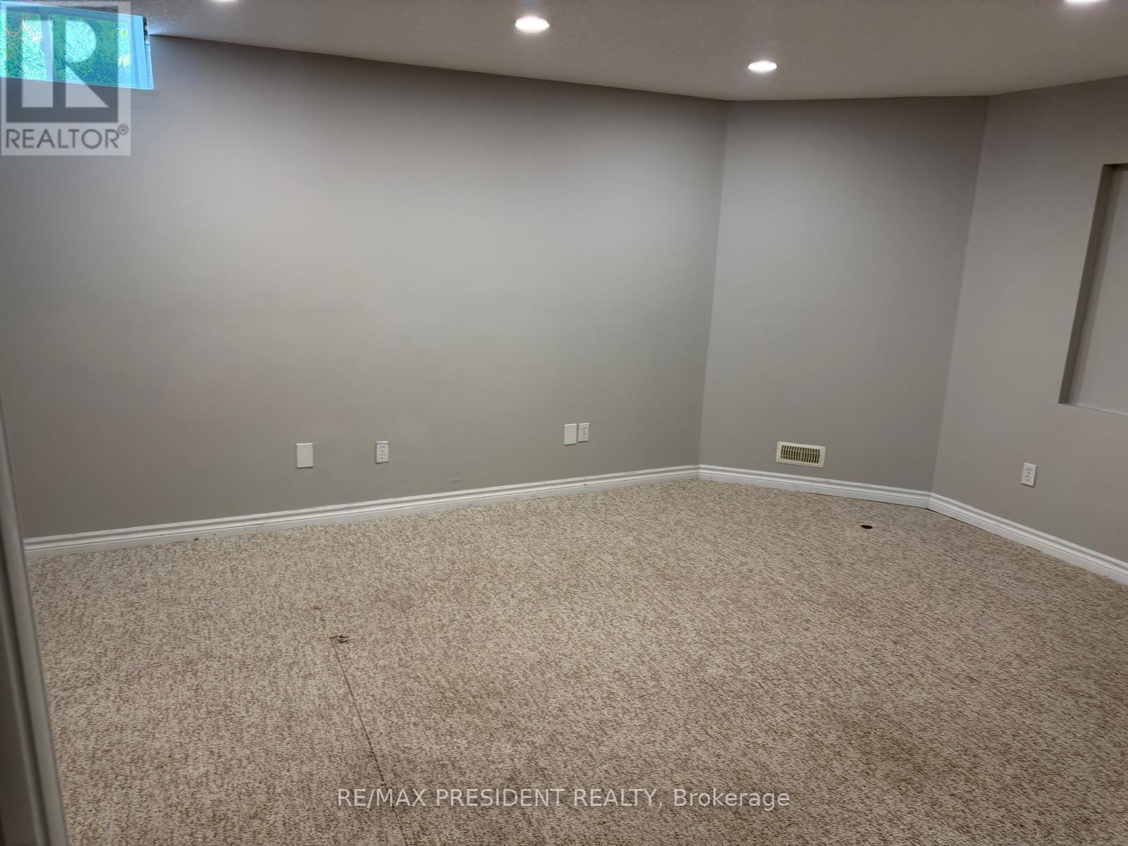 78 Ryan Reynolds Way S, Ottawa, Ontario  K4A 5T4 - Photo 36 - X12453208