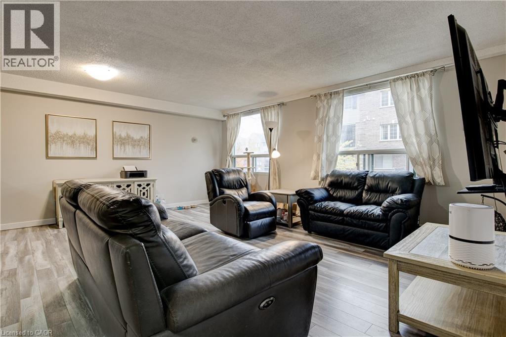 18 Holborn Court Unit# 104, Kitchener, Ontario  N2A 4A1 - Photo 10 - 40795227