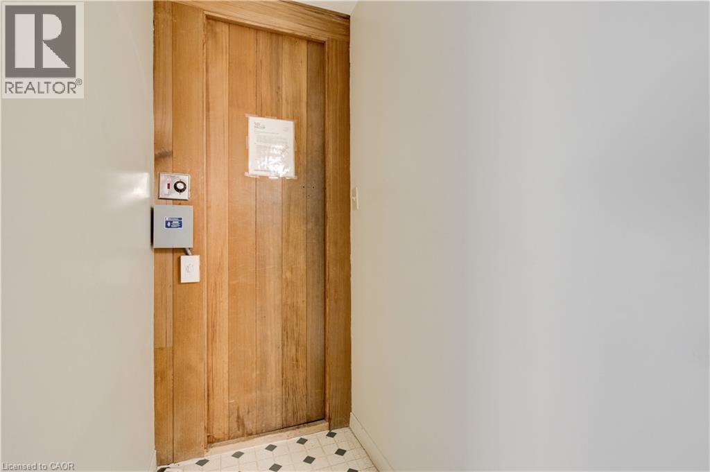 18 Holborn Court Unit# 104, Kitchener, Ontario  N2A 4A1 - Photo 3 - 40795227