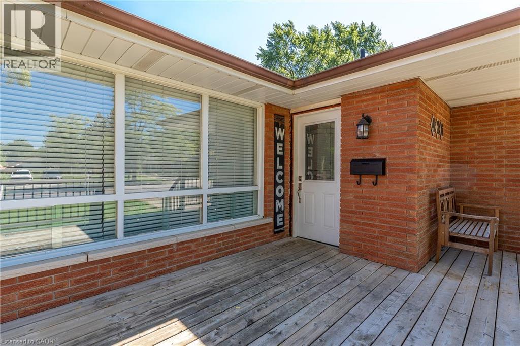 426 Clare Avenue, Welland, Ontario  L3C 3B3 - Photo 2 - 40766343