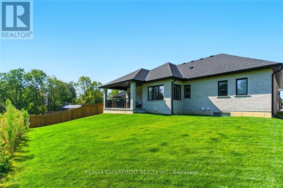 270 Charles Street, Norfolk, Ontario  N0E 1Y0 - Photo 42 - X12653324